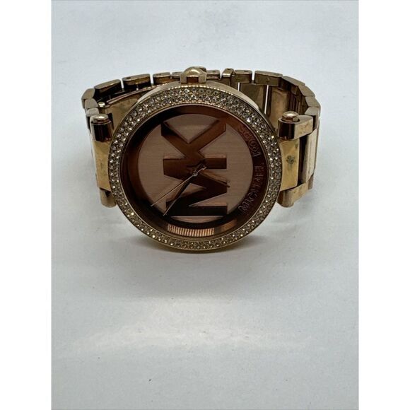 Michael Kors Parker MK5865 Women Rose Gold Analog Dial Quartz Wrist Watch JNA418